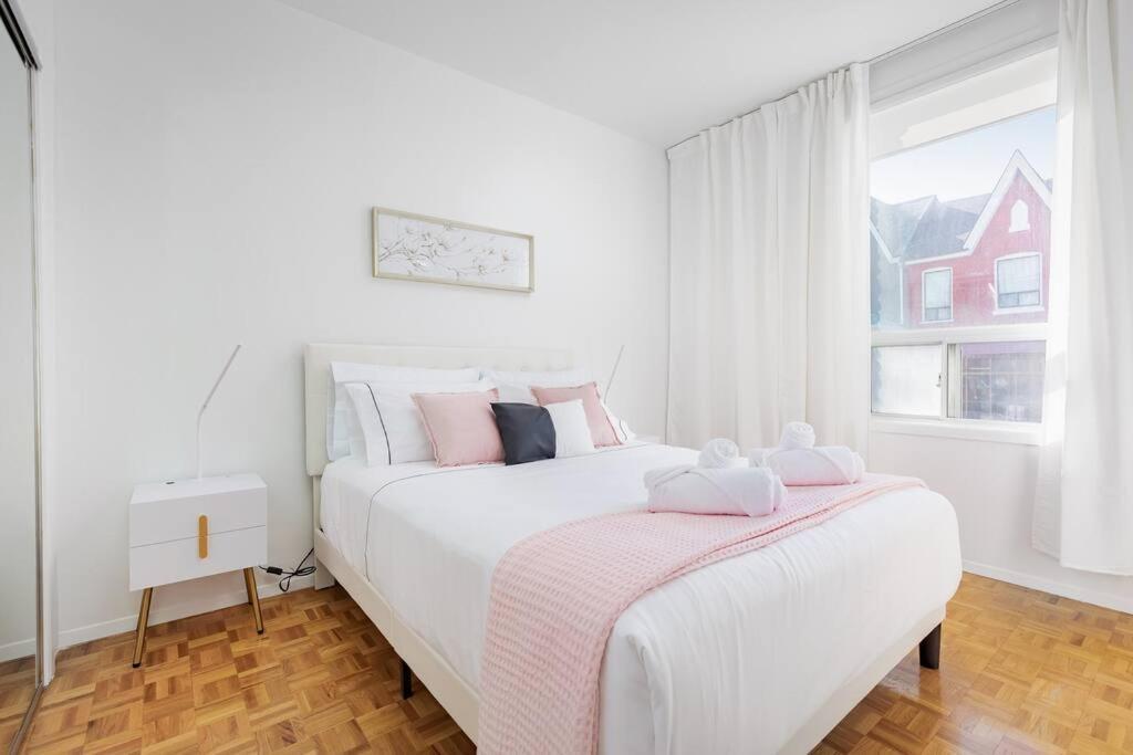 Charming 4 Bed With 2parking *