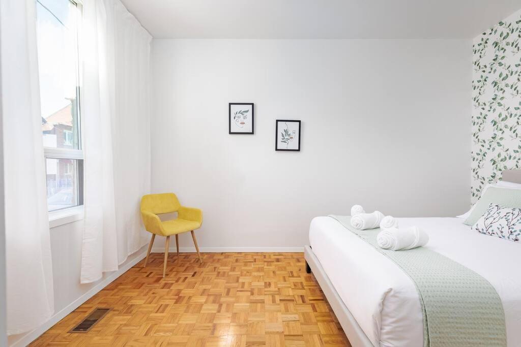 Charming 4 Bed With 2parking Apartment *